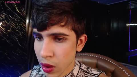 Snapshot of joshua_saenz_ chatting on 04.30.26 joshua_saenz_ online show from 04.30.26