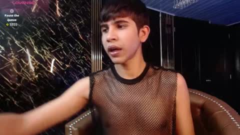 Snapshot of joshua_saenz_ chatting on 05.05.26 joshua_saenz_ online show from 05.05.26