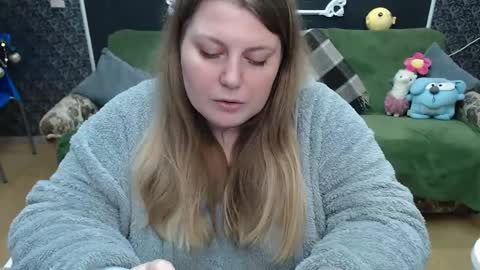 josiesun771 online show from 02.15.25