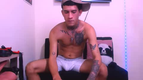 Snapshot of josue_linares chatting on 05.03.26 josue_linares online show from 05.03.26