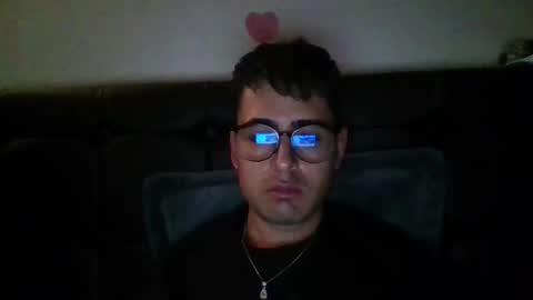 Snapshot of josux8 chatting on 12.15.25 josux8 online show from 12.15.25