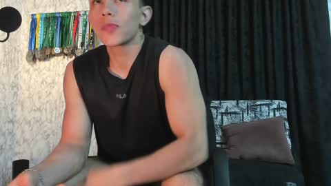 Im Jouliano online show from 02.06.25