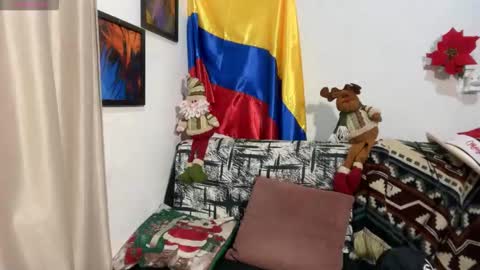 Im Jouliano online show from 12.14.25