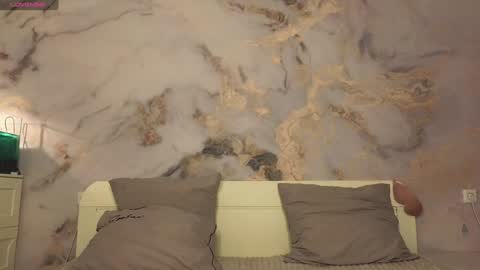 Snapshot of jousimies chatting on 01.27.25 Jane online show from 01.27.25