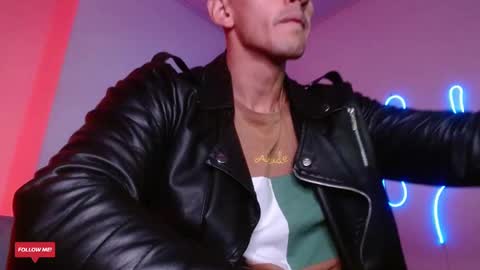  JOYLOPEZFIT online show from 02.08.25