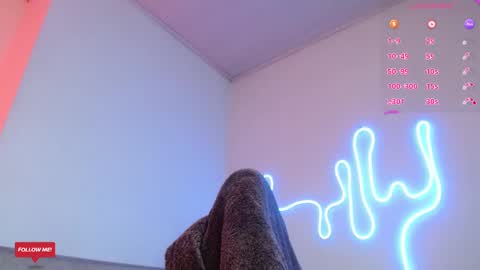  JOYLOPEZFIT online show from 03.04.25