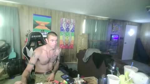 jrizzle1111 online show from 11.23.25