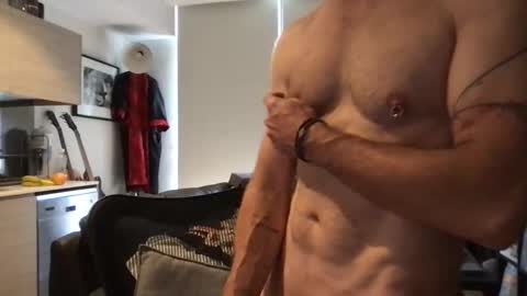 jrocket2 online show from 11.15.25