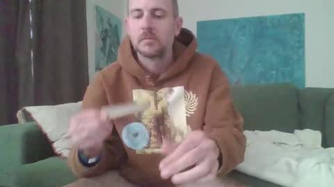 ju537705 online show from 10.08.25