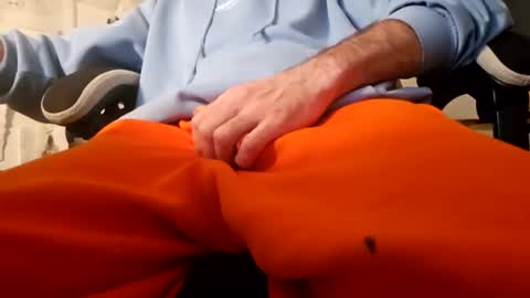 ju537705 online show from 11.05.25