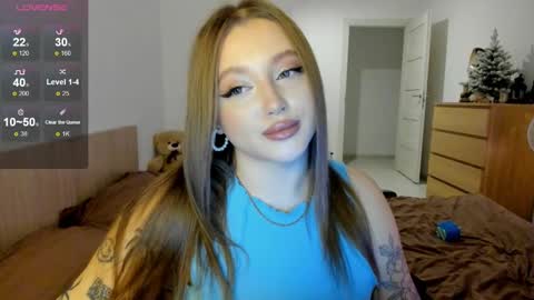 Snapshot of ju_lii chatting on 12.27.24 Julia and Julia online show from 12.27.24