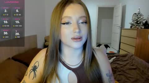 Snapshot of ju_lii chatting on 01.08.25 Julia and Julia online show from 01.08.25