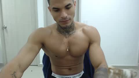 juan_gomez_1 online show from 01.10.25