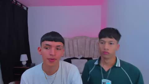 Snapshot of juan_nd_steven chatting on 10.11.25 JuanSteven online show from 10.11.25