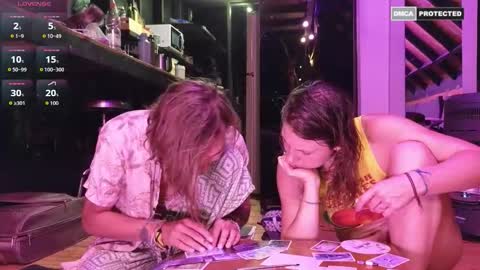 Snapshot of juana1hin chatting on 11.19.25 Juana1hin online show from 11.19.25