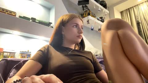 Lola online show from 11.11.25