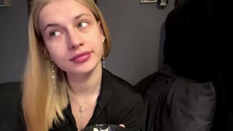 Lola online show from 04.02.26