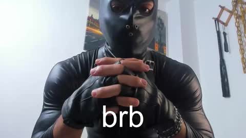 Snapshot of juanbladde chatting on 02.10.26 Juan Esteban online show from 02.10.26