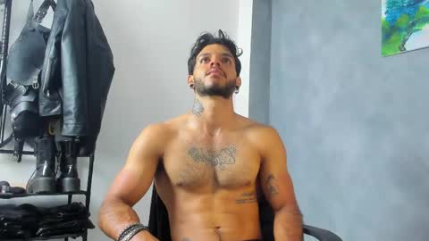 Juan Esteban online show from 03.04.26