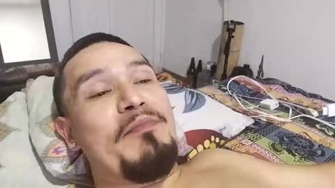 Snapshot of juanchis_24 chatting on 10.12.25 juanchis_24 online show from 10.12.25