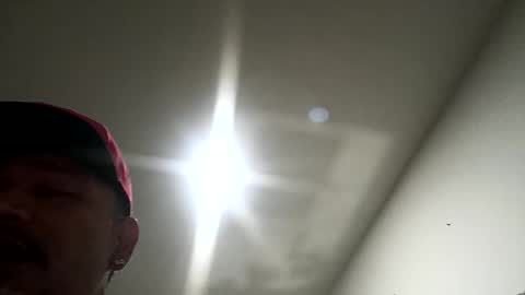 Snapshot of juanchis_24 chatting on 10.15.25 juanchis_24 online show from 10.15.25