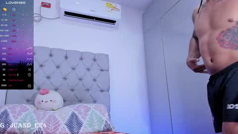 Snapshot of juande_24 chatting on 01.09.25 independent model online show from 01.09.25