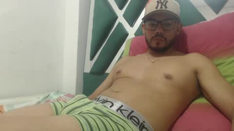 juanfe_style online show from 10.12.25