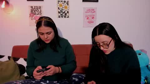 Snapshot of juanitaaa_ chatting on 05.18.26 juanitaaa_ online show from 05.18.26