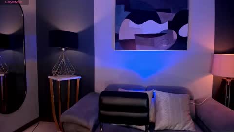 Juanita Clay online show from 09.12.25