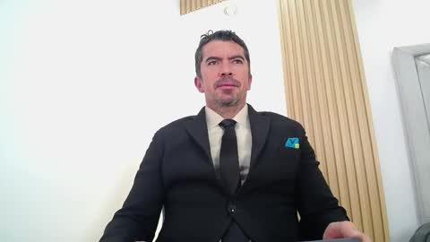 Snapshot of juank_fit45 chatting on 04.25.26 Juan k online show from 04.25.26