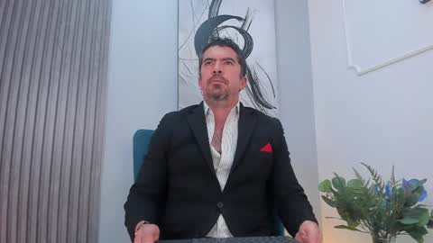 Snapshot of juank_fit45 chatting on 05.13.26 Juan k online show from 05.13.26