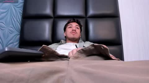 JUAN  online show from 02.06.26