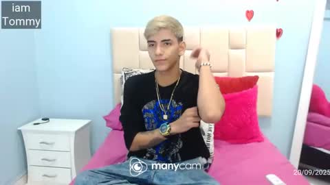 Snapshot of juanse18hot chatting on 11.06.25 juanse18hot online show from 11.06.25