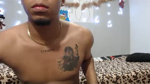 juanse_hot11 online show from 01.18.25