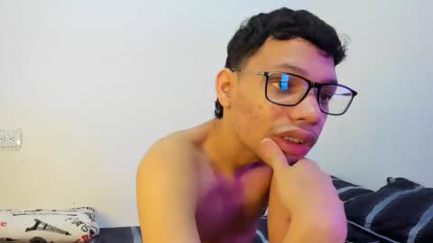 juansuarez204 online show from 10.13.25