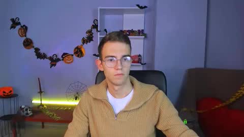 Snapshot of juddie_great_mood chatting on 10.25.25 juddie online show from 10.25.25