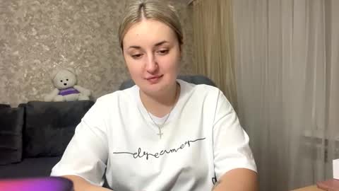 Snapshot of judevalenti chatting on 10.13.25 JudeValenti online show from 10.13.25