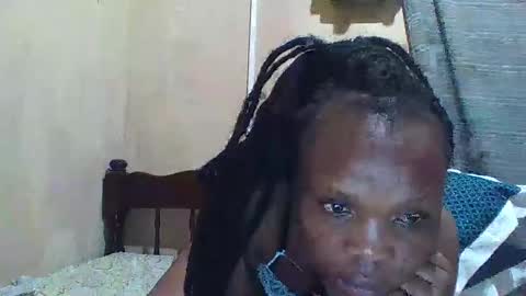 Snapshot of juice_petite3 chatting on 01.20.25 juice_petite3 online show from 01.20.25