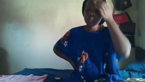 Snapshot of juice_petite3 chatting on 02.05.25 juice_petite3 online show from 02.05.25