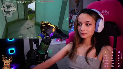 Snapshot of juicy___angel chatting on 02.05.25 Angelina online show from 02.05.25