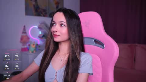 Snapshot of juicy___angel chatting on 02.23.26 Angelina online show from 02.23.26