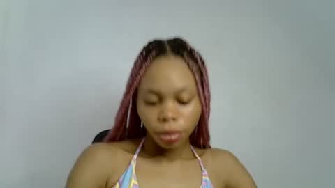 Snapshot of juicy_slut0 chatting on 07.06.26 Champaign online show from 07.06.26