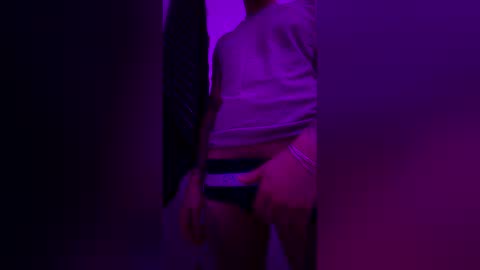 Snapshot of juicyboy97 chatting on 03.31.26 juicyboy97 online show from 03.31.26