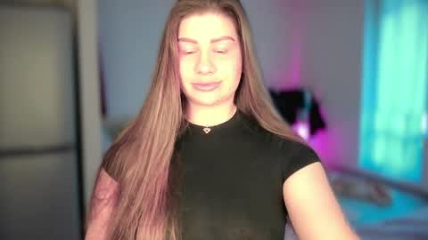Elena online show from 04.24.26