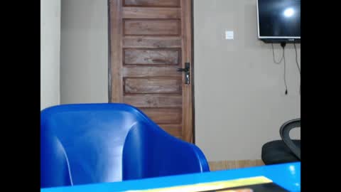juicyxxxboobs online show from 05.19.26