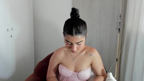 Snapshot of juieth_gv chatting on 02.13.26 Andry but call me yulieth online show from 02.13.26