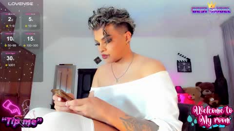 Snapshot of jujubee_lander chatting on 01.09.25 Jujubee online show from 01.09.25