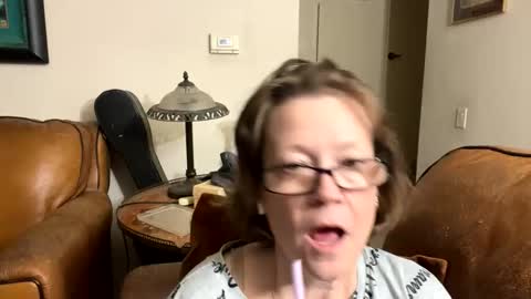 JuJuKitty online show from 10.18.25