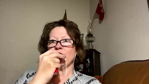 JuJuKitty online show from 10.20.25