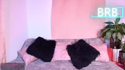 Jules and Gia online show from 02.15.26